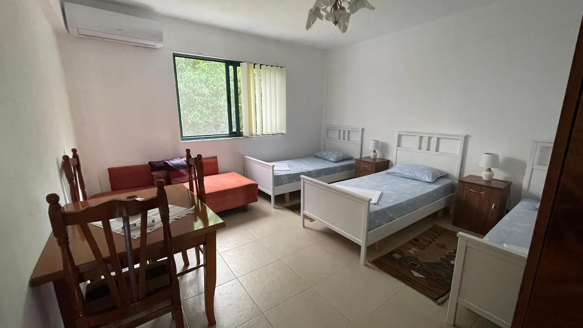 Lägenhet Hysa Guest House Shkodër